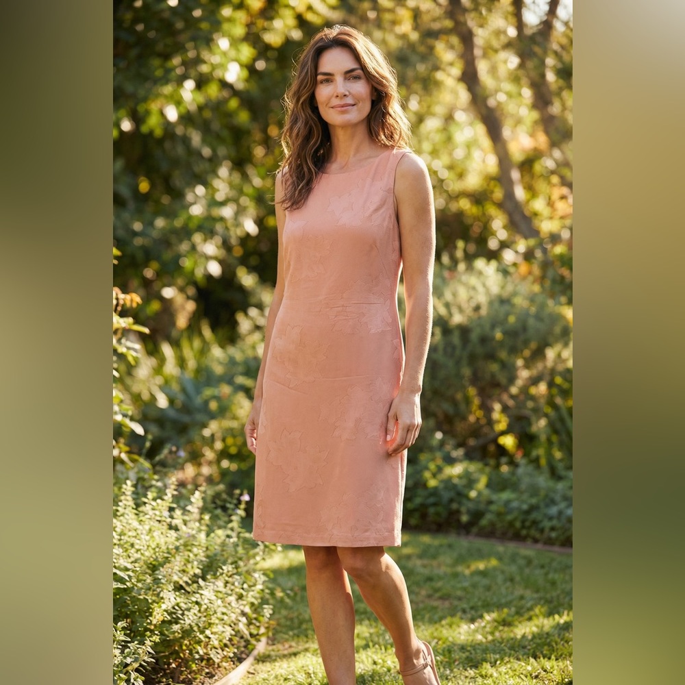 Tommy Bahama Sleeveless Peach Floral Jacquard Sheath Dress 100% silk